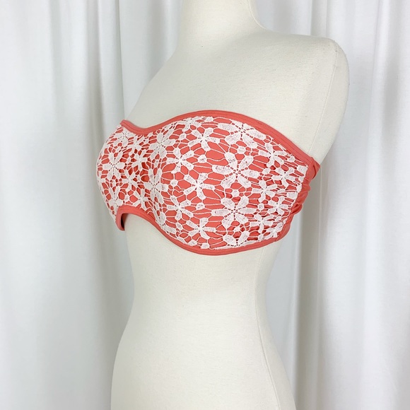 SOLD—Aerie Coral Floral Crochet Bandeau Bikini Top - Picture 3 of 5